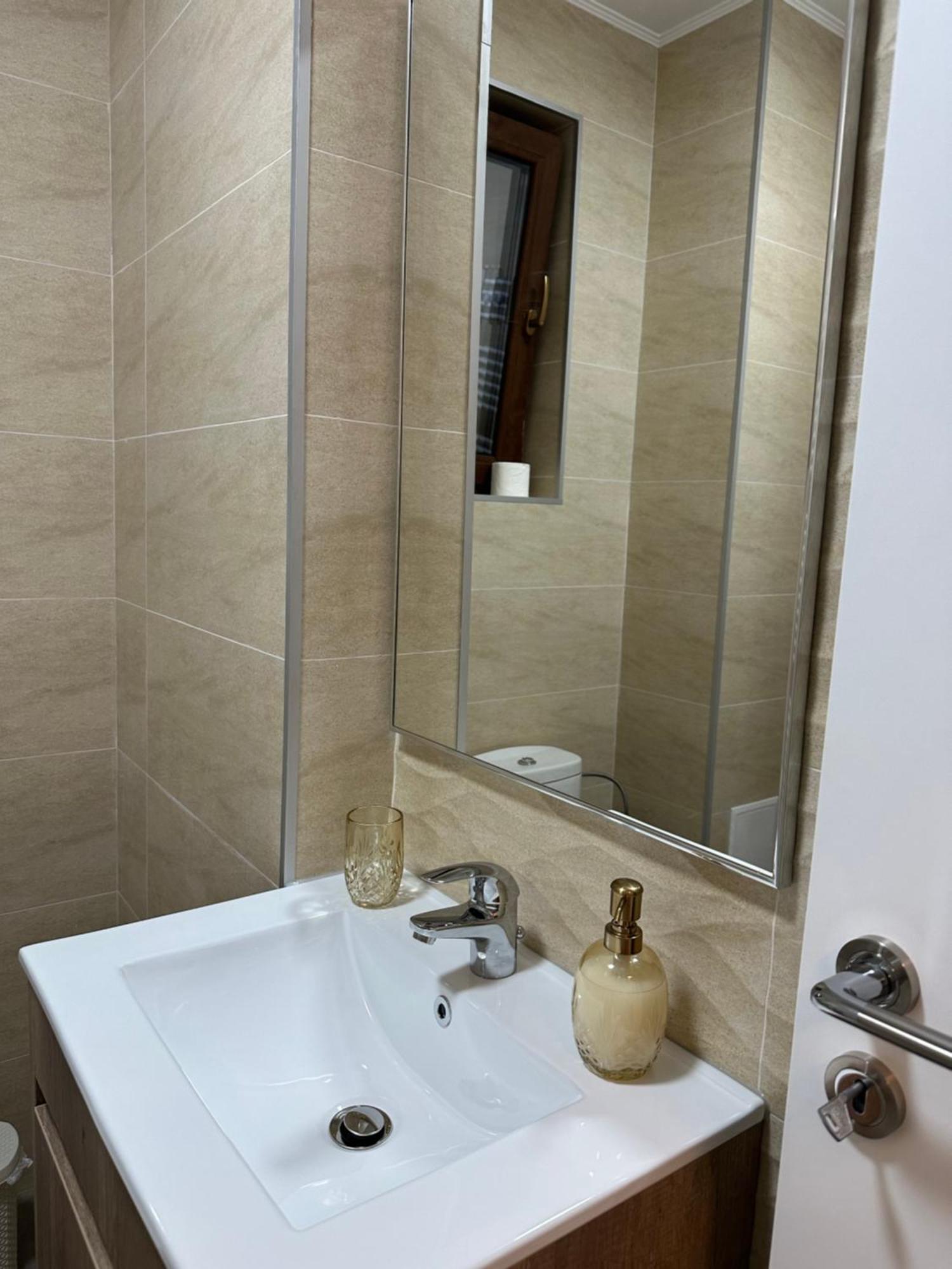 Apartament Simoni Ploieşti Extérieur photo